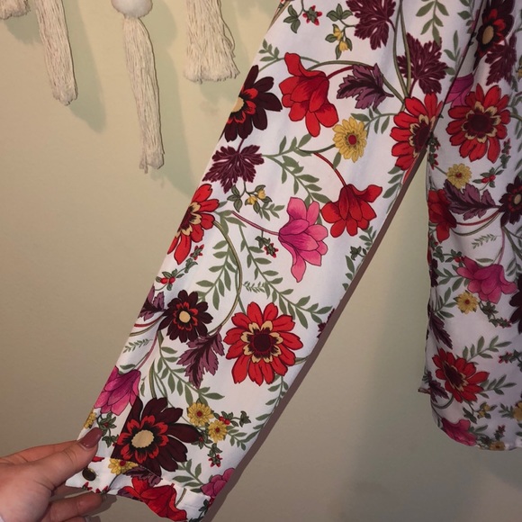 Flower blouse - Picture 4 of 5